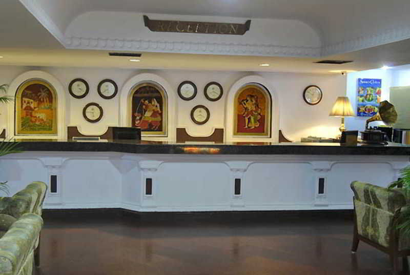Breeze Hotel Chennai Exterior photo